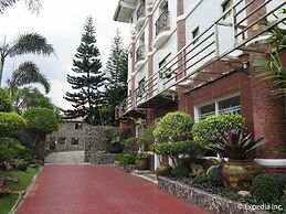 Emiramona Garden Hotel