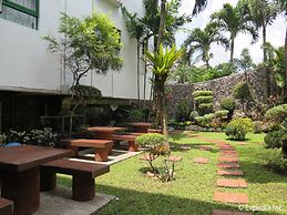 Emiramona Garden Hotel