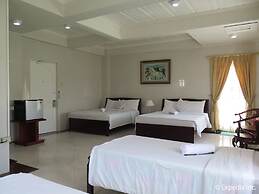 Emiramona Garden Hotel