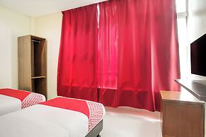 Super OYO 89427 Kavanas Hotel Taiping