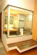 Uniland Golf & Resort