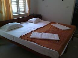 Nathan's Holiday Home