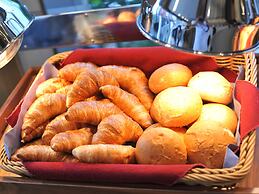 Super Hotel Premier Akasaka