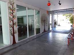 S2S Queen Trang Hotel