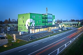 eee Hotel MARCHTRENK