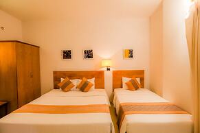 Valley Mountain Hotel