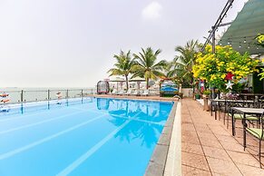 Valley Mountain Hotel