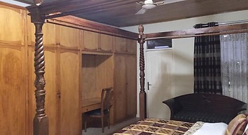 Campbell Hotel Accra