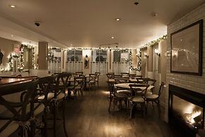 The Crown and Anchor Inn