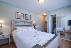The Inn at Sunset Cliffs