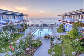 The Inn at Sunset Cliffs