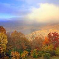 Amicalola Falls State Park & Lodge