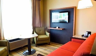 Amicalola Falls State Park & Lodge