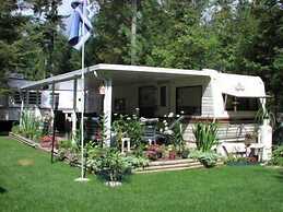 Jell-E-Bean Campground and Trailers
