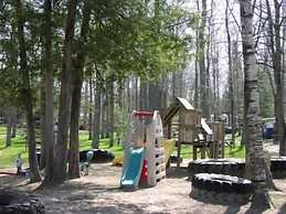 Jell-E-Bean Campground and Trailers