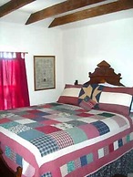 Strawberry Farm Bed & Breakfast