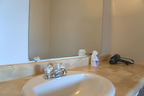 Fortress Inn Louisbourg