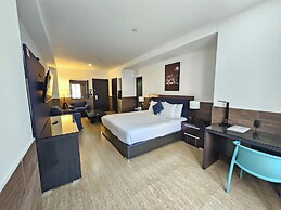Beverly Hills: Hotel & Business