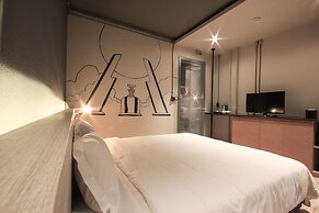 THA City Loft by TH District