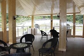 Snow Touch Resort (Shri Nath Group)