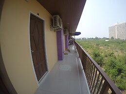 BB House Beach Residences