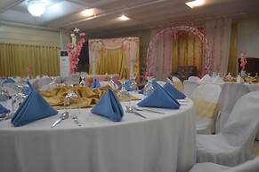 Regatta Residence Hotel