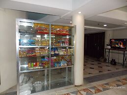 Regatta Residence Hotel