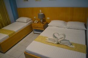 Regatta Residence Hotel