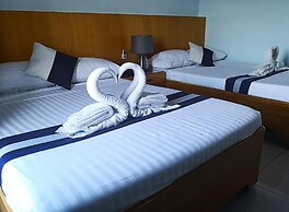 Regatta Residence Hotel