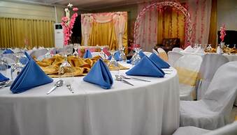 Regatta Residence Hotel