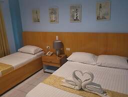 Regatta Residence Hotel