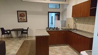 Al Fawanes Hotel Apartments