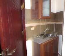 Al Fawanes Hotel Apartments