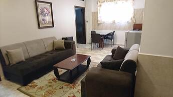 Al Fawanes Hotel Apartments
