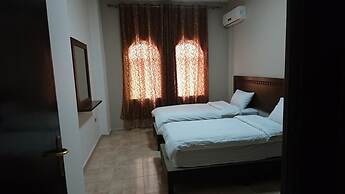 Al Fawanes Hotel Apartments