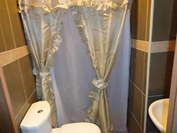 Al Fawanes Hotel Apartments