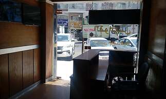 Al Fawanes Hotel Apartments