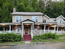 Whiteface Farm Adirondack Bed and Breakfast
