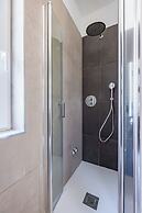 Brombeis Double Bedroom Center by Napoliapartments