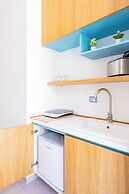 Brombeis Double Bedroom Center by Napoliapartments