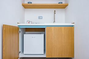 Brombeis Double Bedroom Center by Napoliapartments