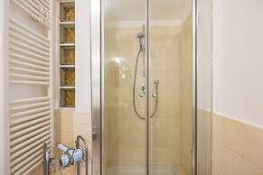 Cavour Art and Museum Flat by Napoliapartments
