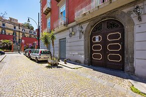 Cavour Art and Museum Flat by Napoliapartments