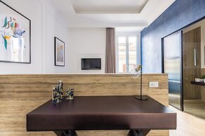 Chic Lifestyle Apartment