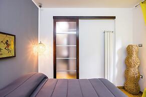 Fresh and Trendy Flat at Vomero