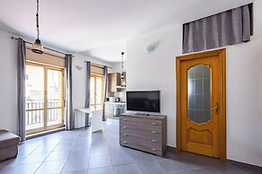 Revolutionary Apartment Near Duomo Station