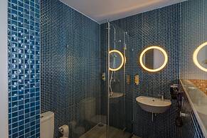 Feel Porto Tawny Townhouse