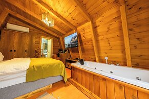 Oria Hotel Boutique