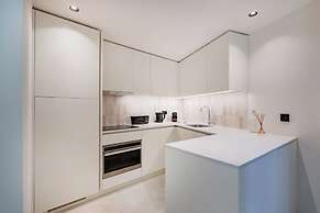 Minimalist Loft at Terracotta Collection