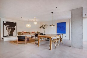 Minimalist Loft at Terracotta Collection
